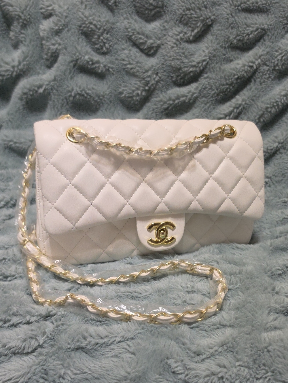 Designer Inspired White Quilted Shoulder Bag with Gold Chain